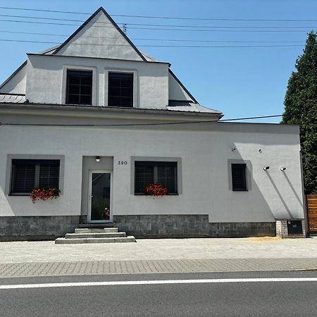Ubytovani Ve Dvore Ii. 莫斯提威阿布伦克瓦 外观 照片